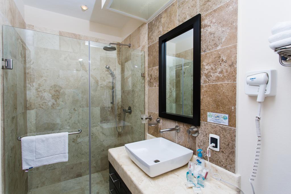Oceanfront El Faro Surf 302 Appartement Playa del Carmen Buitenkant foto