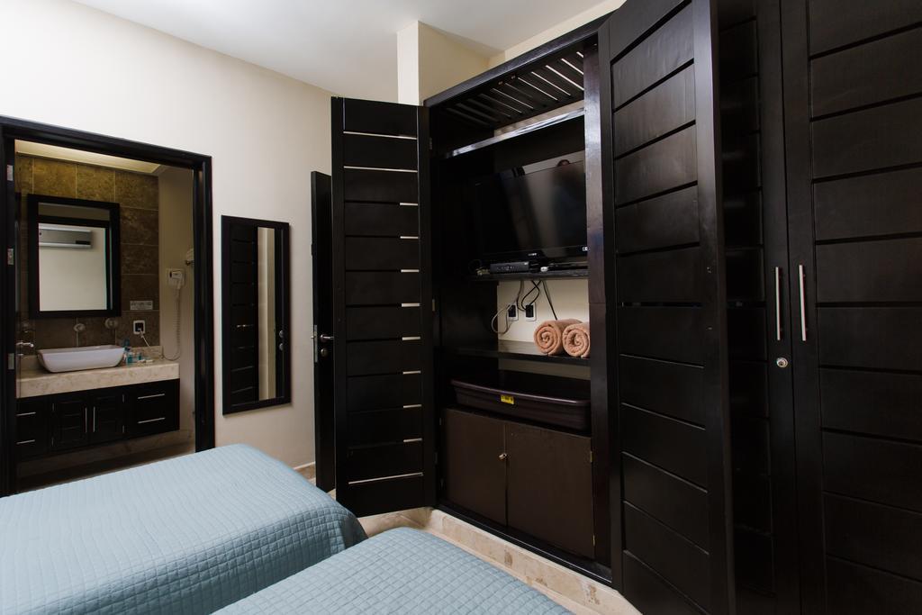 Oceanfront El Faro Surf 302 Appartement Playa del Carmen Buitenkant foto