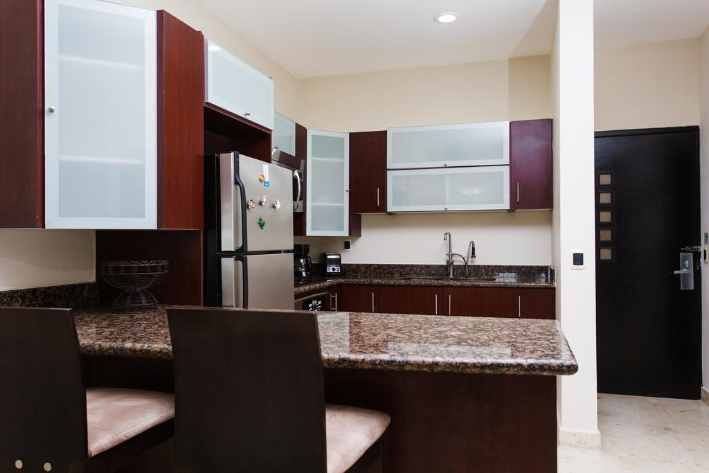 Oceanfront El Faro Surf 302 Appartement Playa del Carmen Buitenkant foto